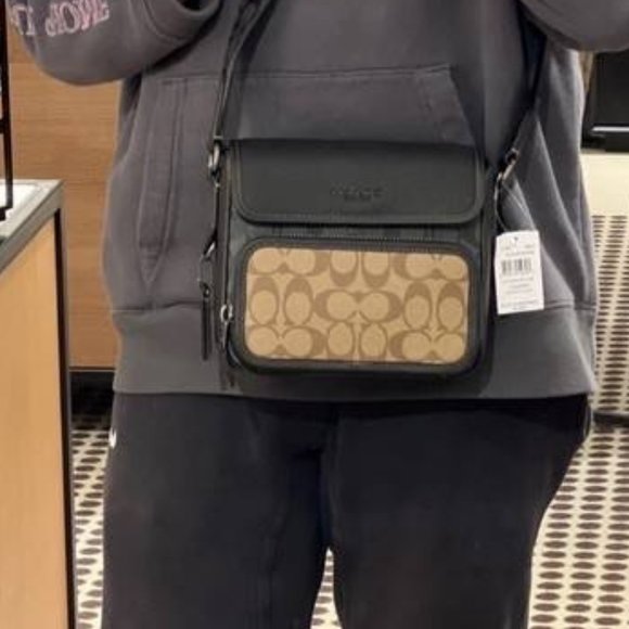 NWT Coach CC032 QBTUP Sullivan Flap Crossbody in Blocked Signature Canvas - Picture 8 of 15